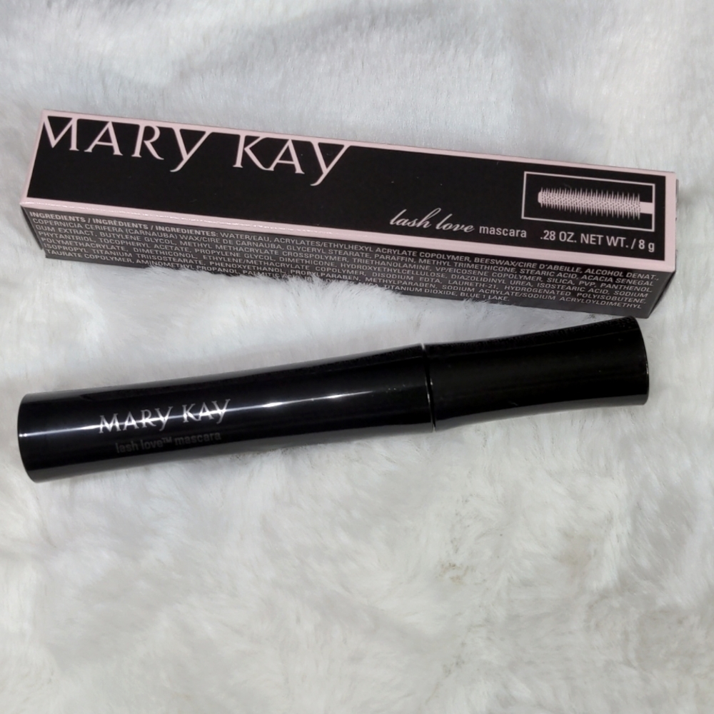 Defining Mascara